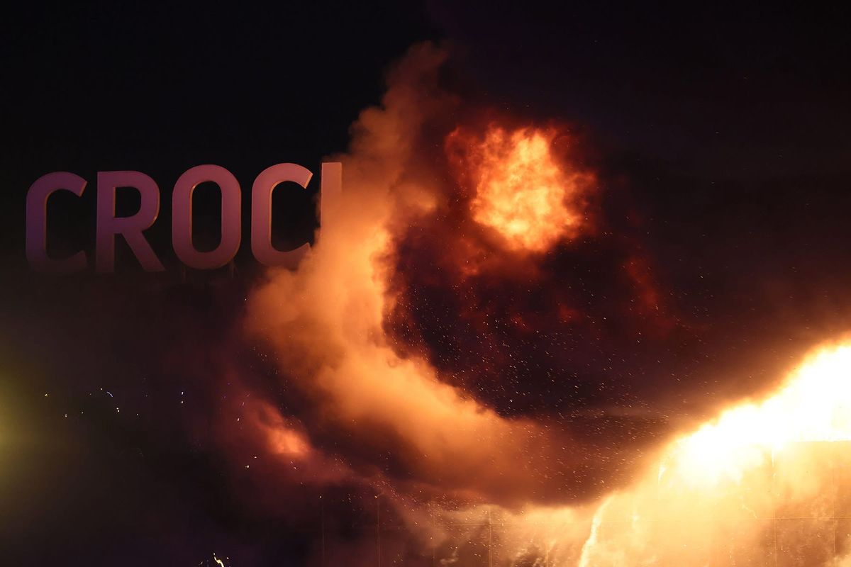 Горящий «Крокус Сити Холл»
