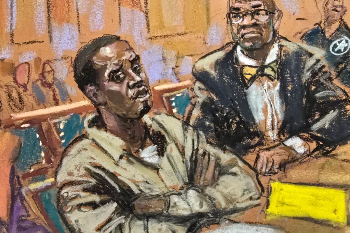 Diddy обвинили в подвешивании женщины с балкона