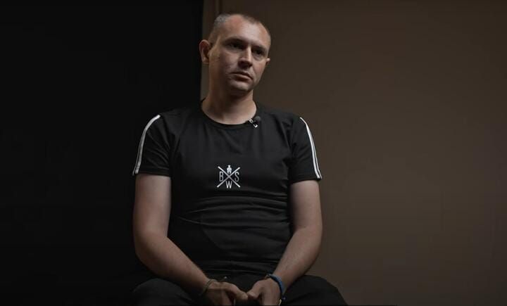 Украинскому военному выжгли на теле надпись «Слава России»