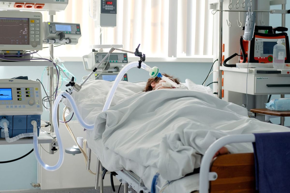 Врачи пытались забирать органы у живых пациентов