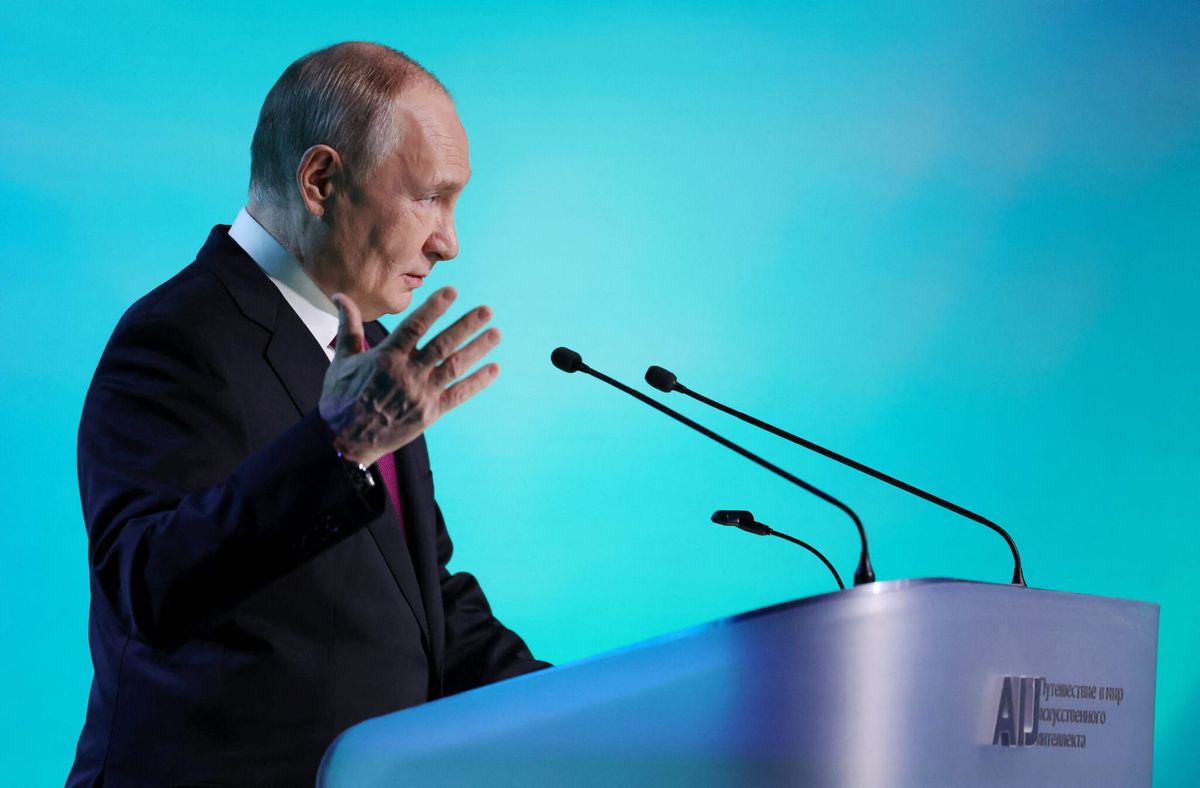 СМИ: Путин счел конец войны угрозой своей власти