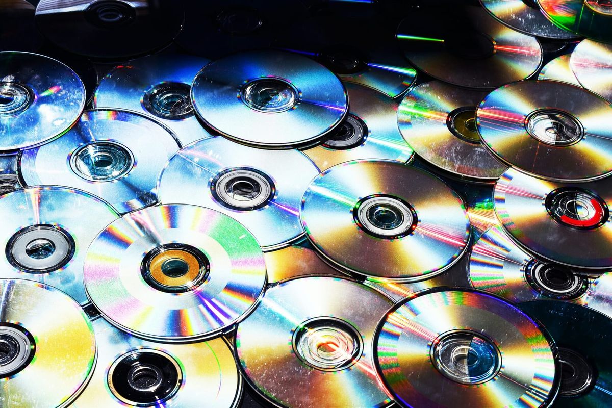 Зумеры возродили моду на DVD