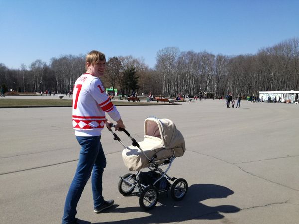 «На двух работах проще, чем в декрете»