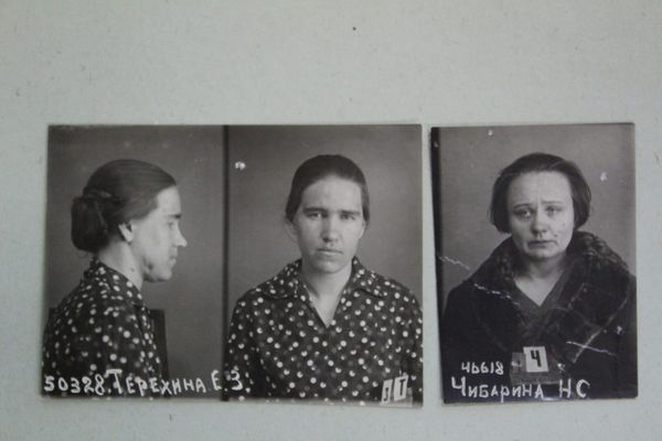 У нас за буйство попадают в Политбюро
