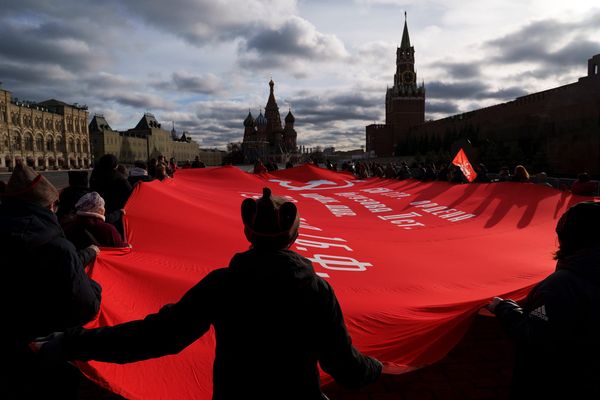 Как власти с начала войны возвращают страну в СССР
