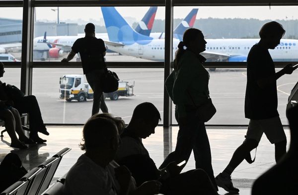 Куда улететь из России прямо сейчас? Гайд по экстренной эмиграции