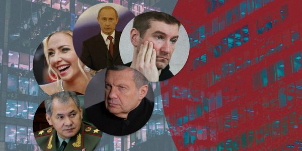 Соловьев сделал кавер на песню Земфиры, а Красовский щеголял в вышиванке