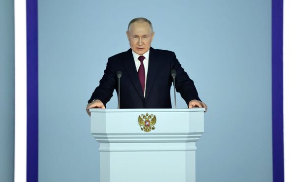 Путин почти два часа выступал перед Федеральным собранием