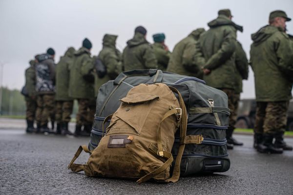 Пошел в военкомат уведомить о смене рабочего контракта — и оказался на срочной службе