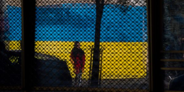 Иллюстрация: Зачем россияне представляются украинцами