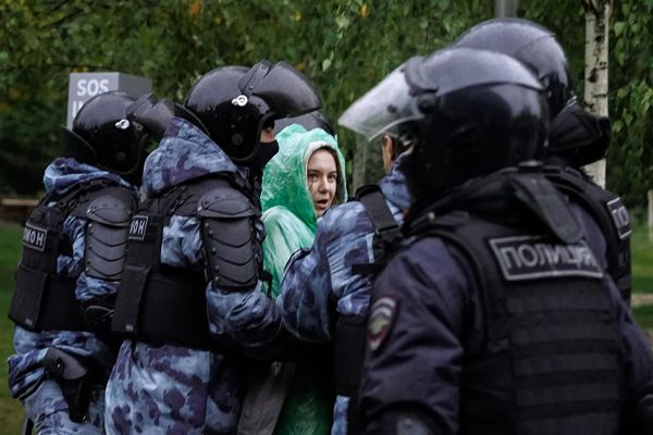 Почему в России не работают акции протеста?