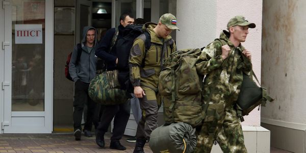 Сироту с задержкой интеллектуального развития отправили на войну с Украиной