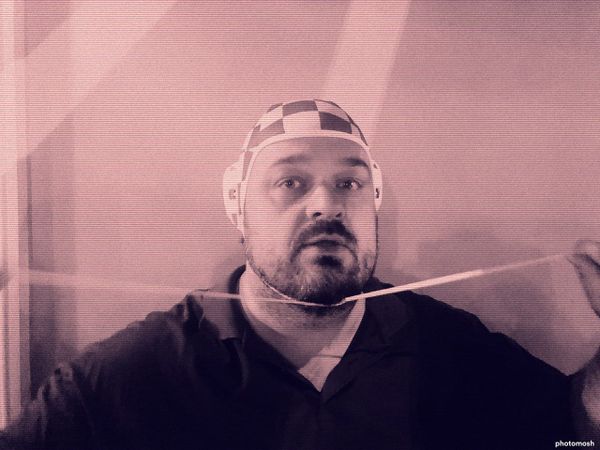 Умер Василий Уткин