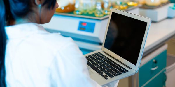 Российская компания безнаказанно подделывает тысячи научных статей ежегодно