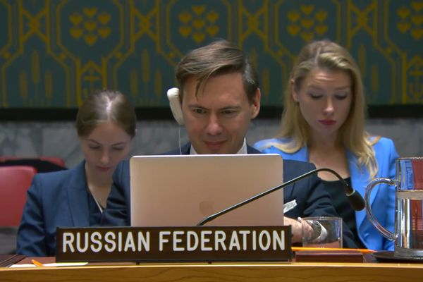 Российский дипломат улыбался во время рассказа об убитых украинских детях в ООН