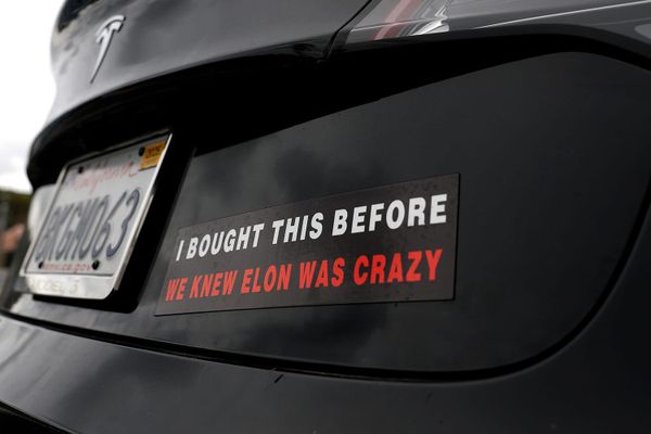Илон Маск убивает Tesla