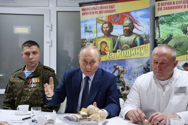 СМИ сообщили о проигрыше Путина в «самой странной войне за 150 лет»