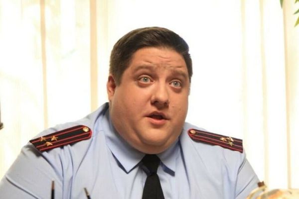 Умер актер сериала «Полицейский с Рублевки» Роман Попов