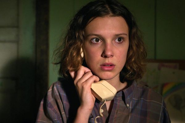 СМИ: звезда «Очень странных дел» обвинила коллегу по сериалу в домогательствах и травле