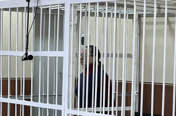 Присматривавшие за 9-летней девочкой россияне не кормили ее четыре дня и довели до смерти истязаниями