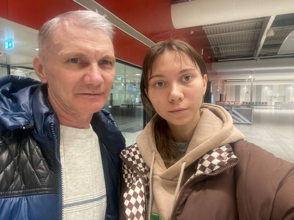 Преследуемый ФСБ отец-одиночка сумел уехать с дочерью во Францию