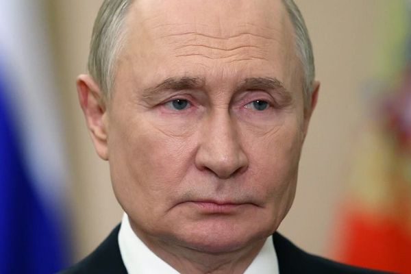 В Эстонии подсчитали количество оставшихся у Путина друзей