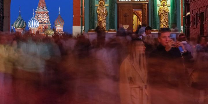 Почему мы не уезжаем?