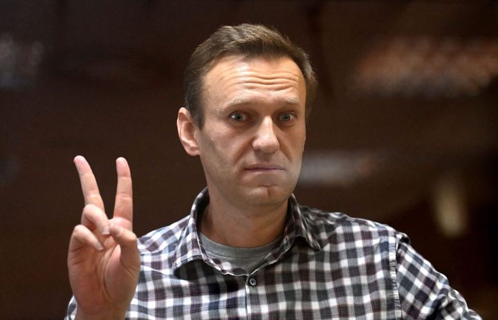 От лозунгов до философии‎