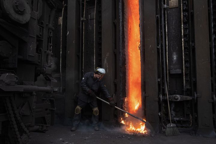 Одна из крупнейших отраслей России погрузилась в масштабный кризис