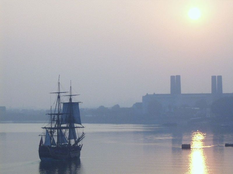HM Bark Endeavour in Greenwich