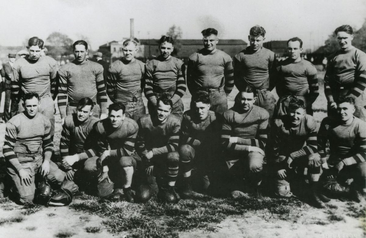 Anti-Dynasty #52: 1921-30 Minneapolis Marines/Red Jackets