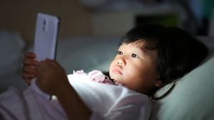 Родители начали нанимать «коучей по экранному времени» для детей