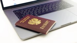 В Госдуме предложили пускать в интернет только по паспорту