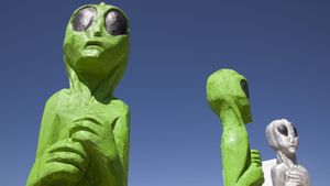 Белый дом запустил сайт про «живущих среди нас пришельцев» — но речь вовсе не об НЛО