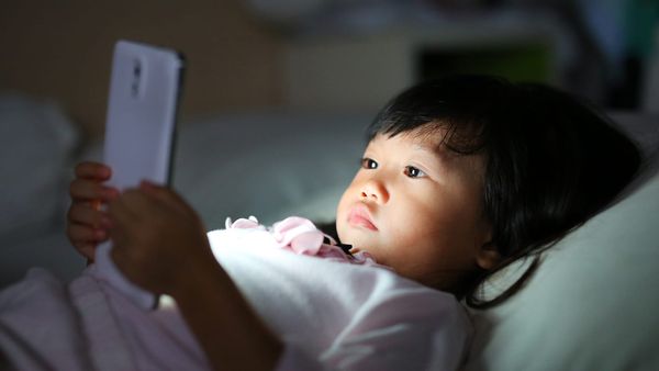 Родители начали нанимать «коучей по экранному времени» для детей