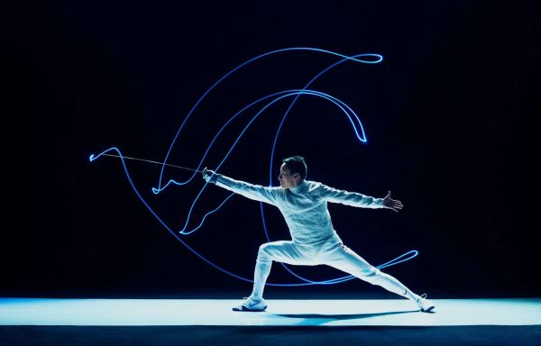 Японцы сделали из фехтования бои на световых мечах