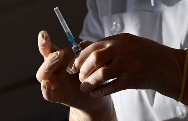 В России впервые применили отечественную вакцину против рака