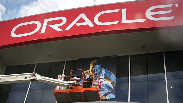 Oracle уволили тысячи сотрудников ради развития ИИ
