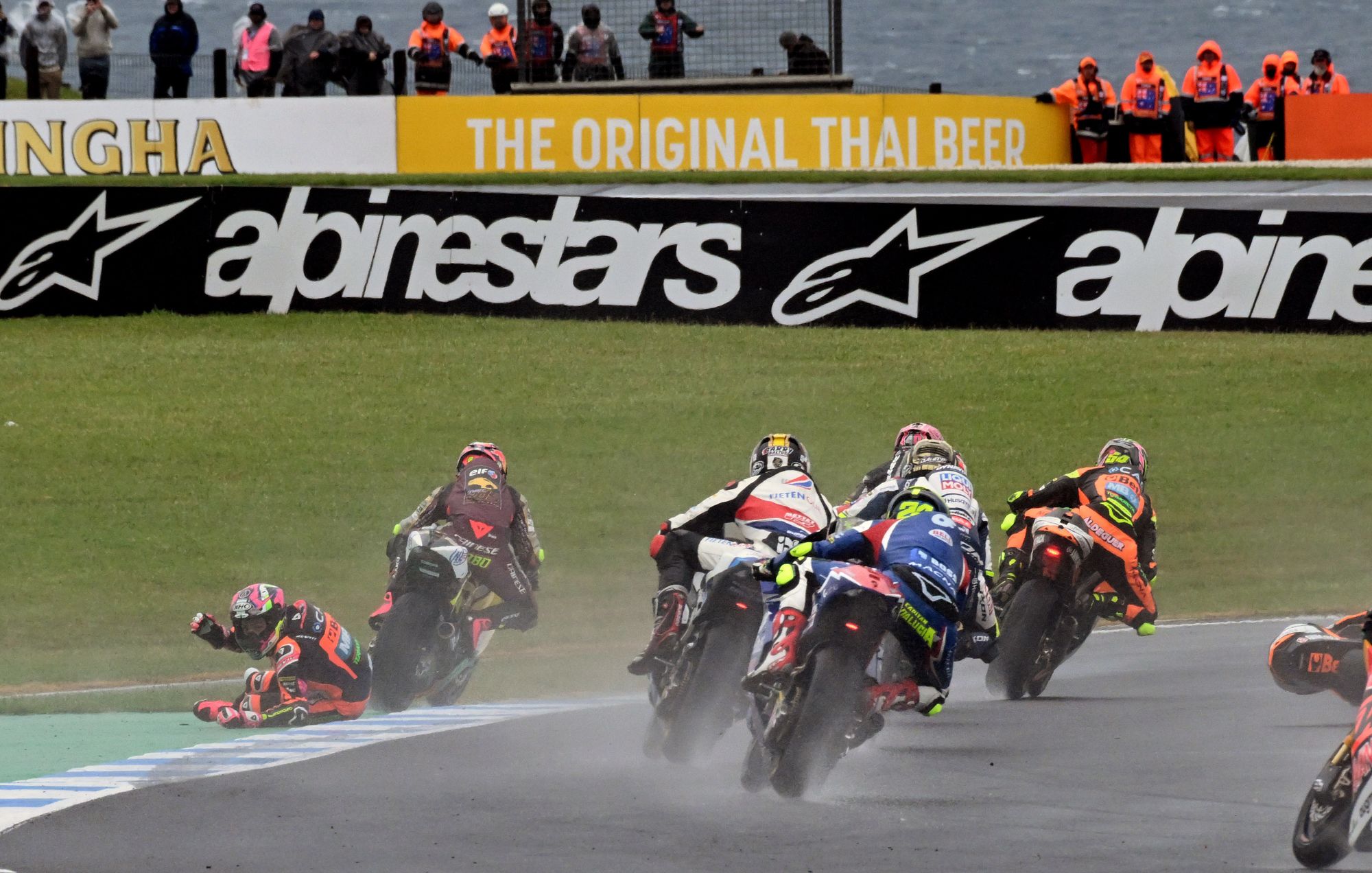 Alonso Lopez crash, Moto2, Australian GP, Phillip Island