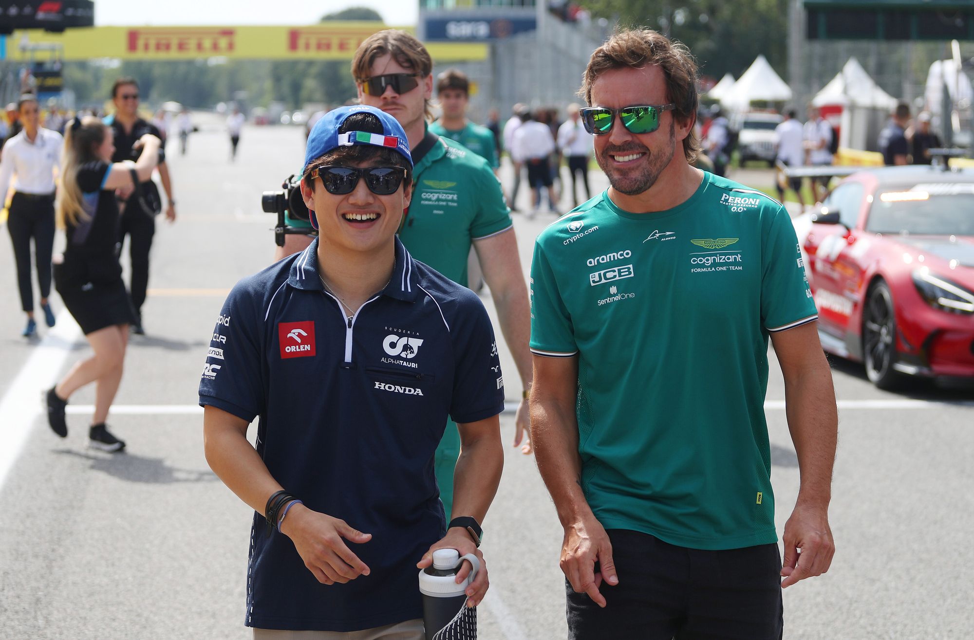 Yuki Tsunoda, AlphaTauri, and Fernando Alonso, Aston Martin, F1