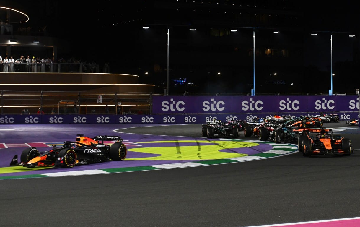 Max Verstappen and Oscar Piastri, Saudi Arabian GP, F1