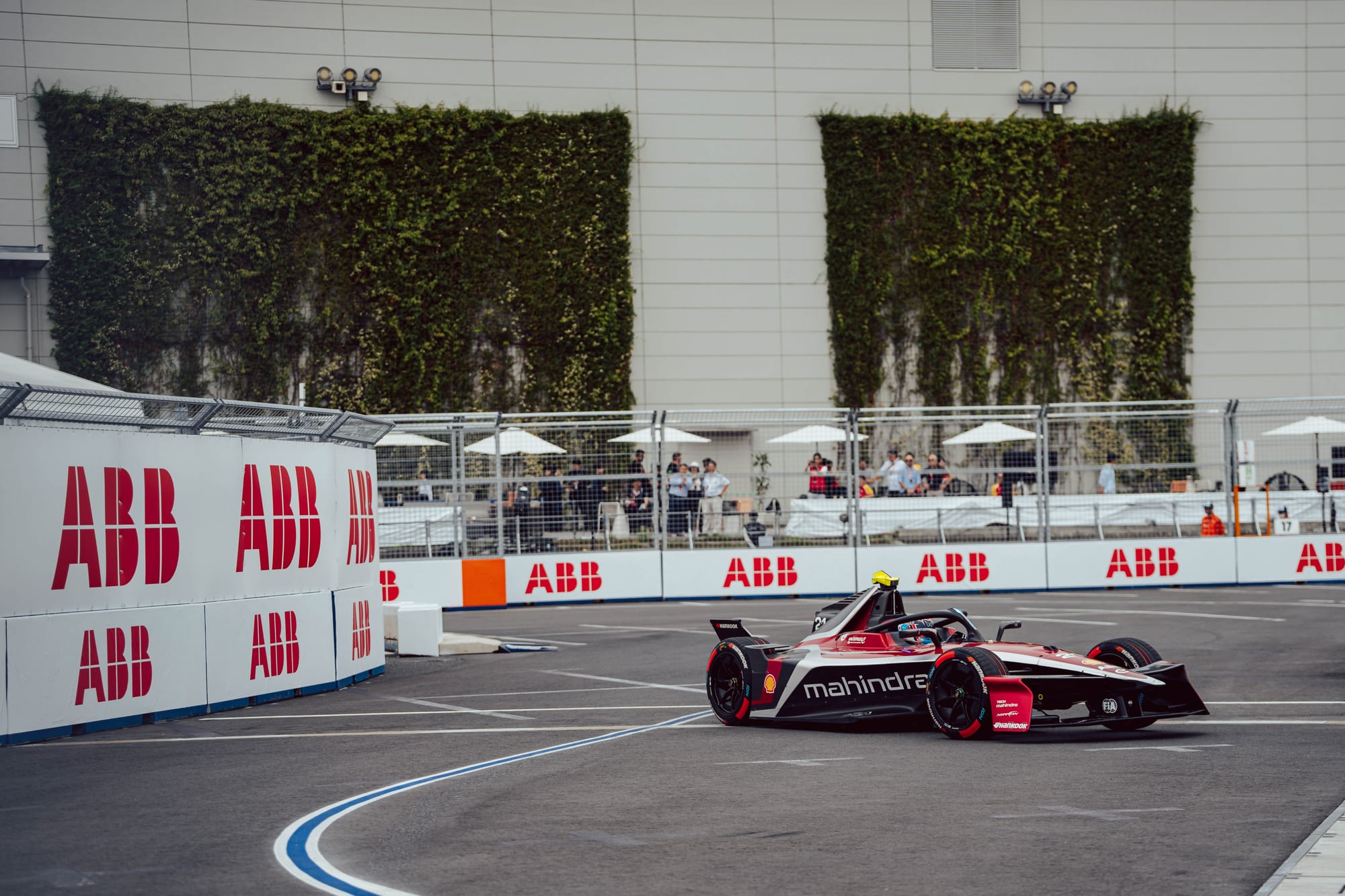 Nyck de Vries Mahindra Tokyo Formula E 2025