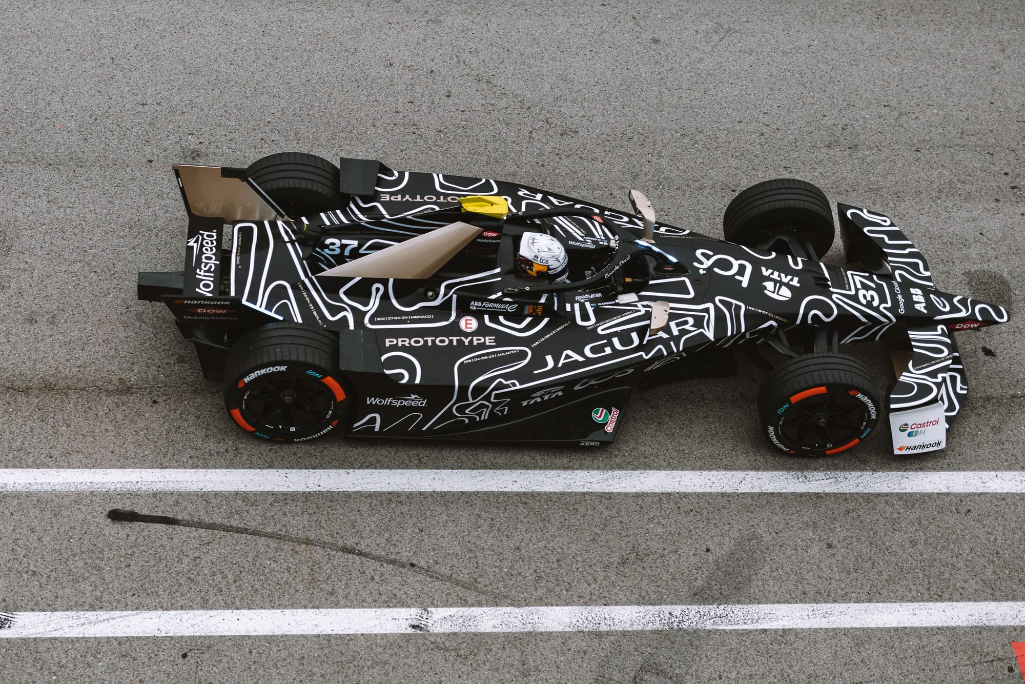 Nick Cassidy's Jaguar in 2024 Jarama Formula E testing