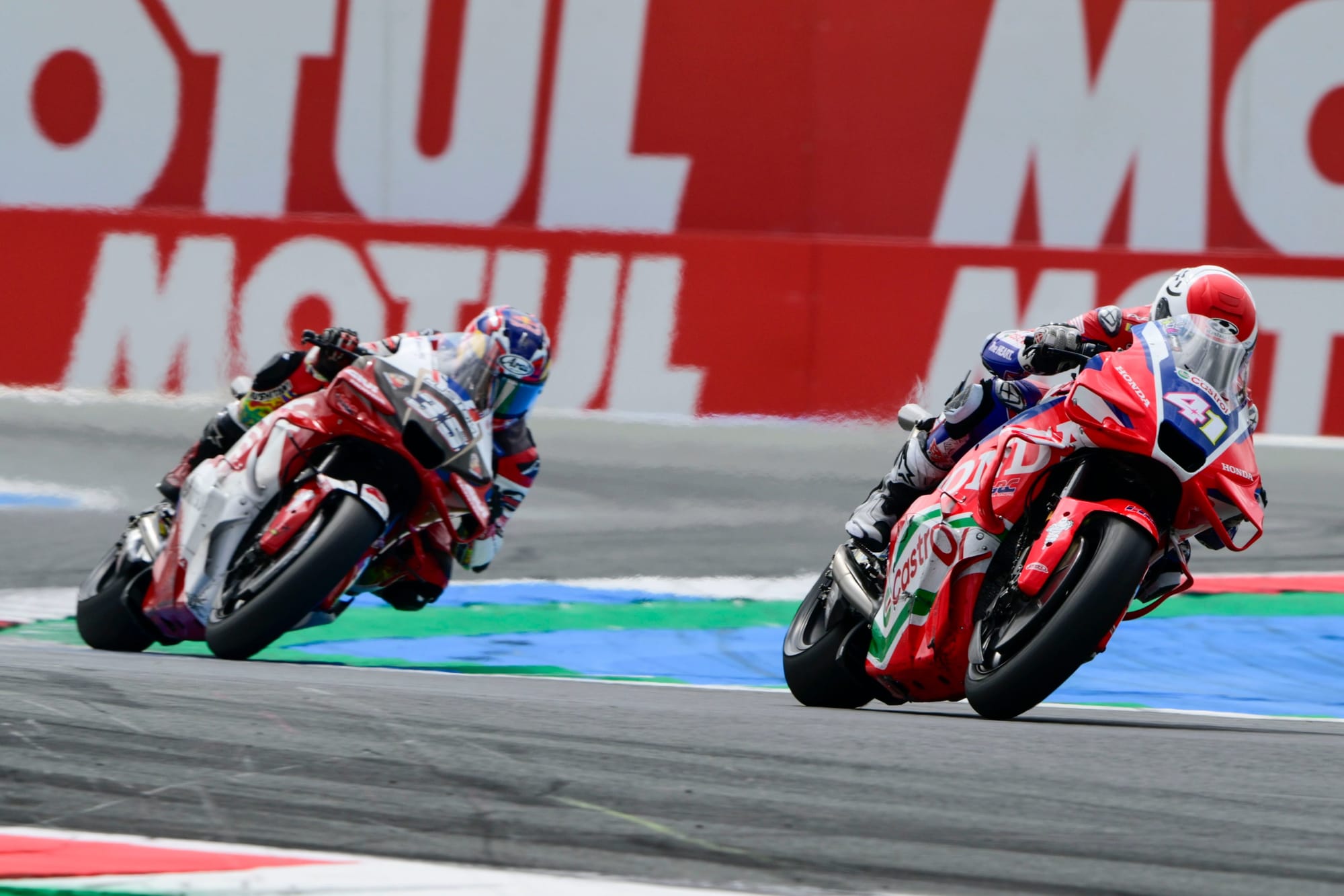 Aleix Espargaro and Somkiat Chantra, MotoGP