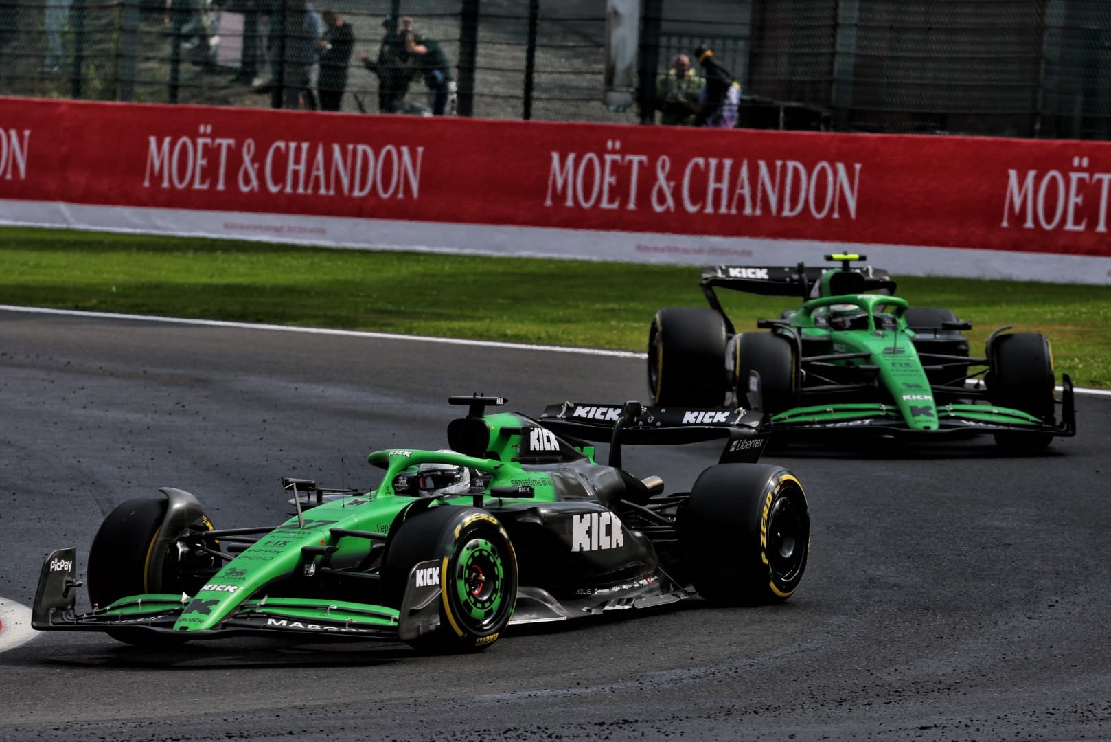 Nico Hulkenberg and Gabriel Bortoleto, Sauber, F1