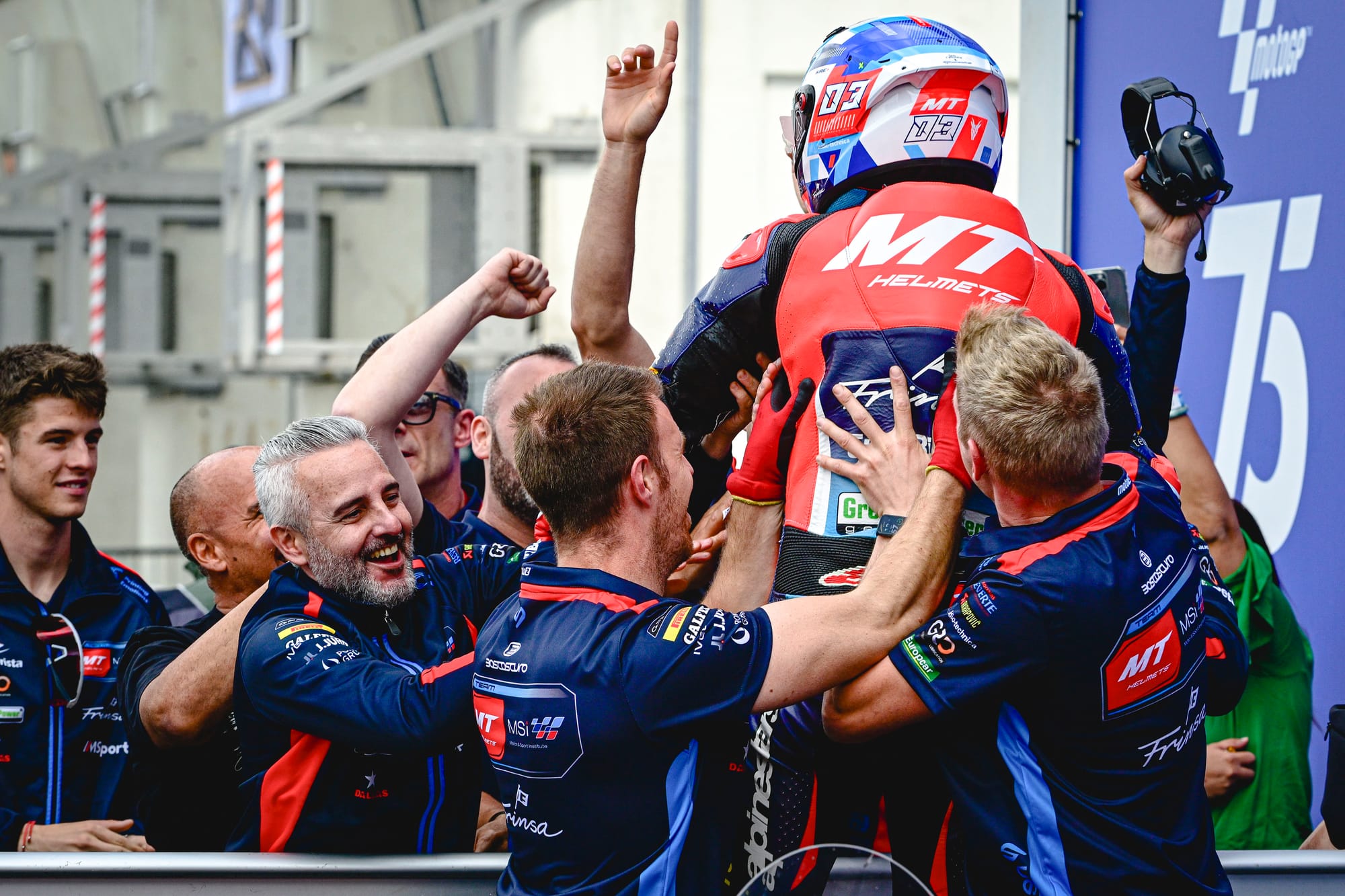 Sergio Garcia wins Le Mans Moto2 2024