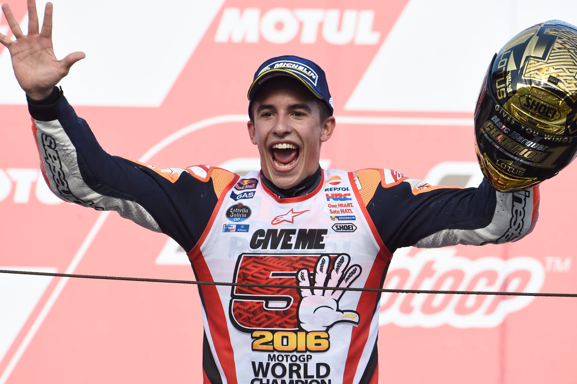 Marc Marquez wins 2016 MotoGP title