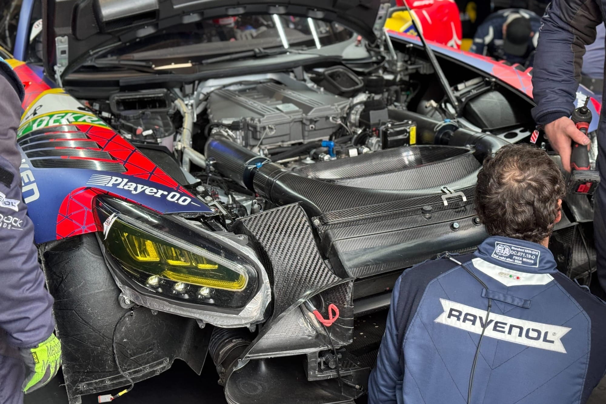 Verstappen/Auer lose likely Nordschleife victory