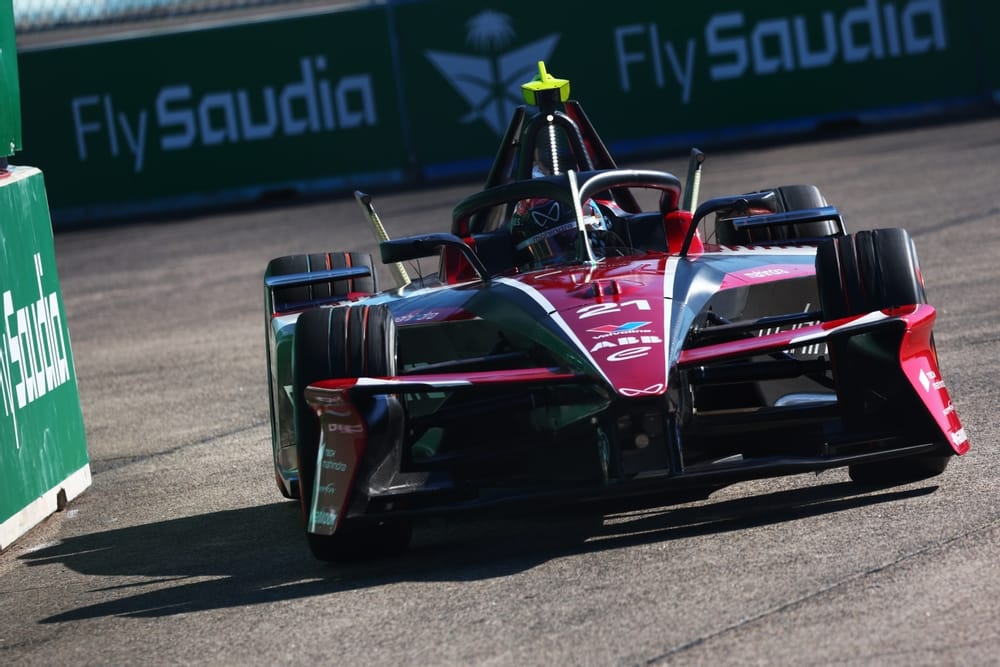 Nyck De Vries. Mahindra. Formula E.