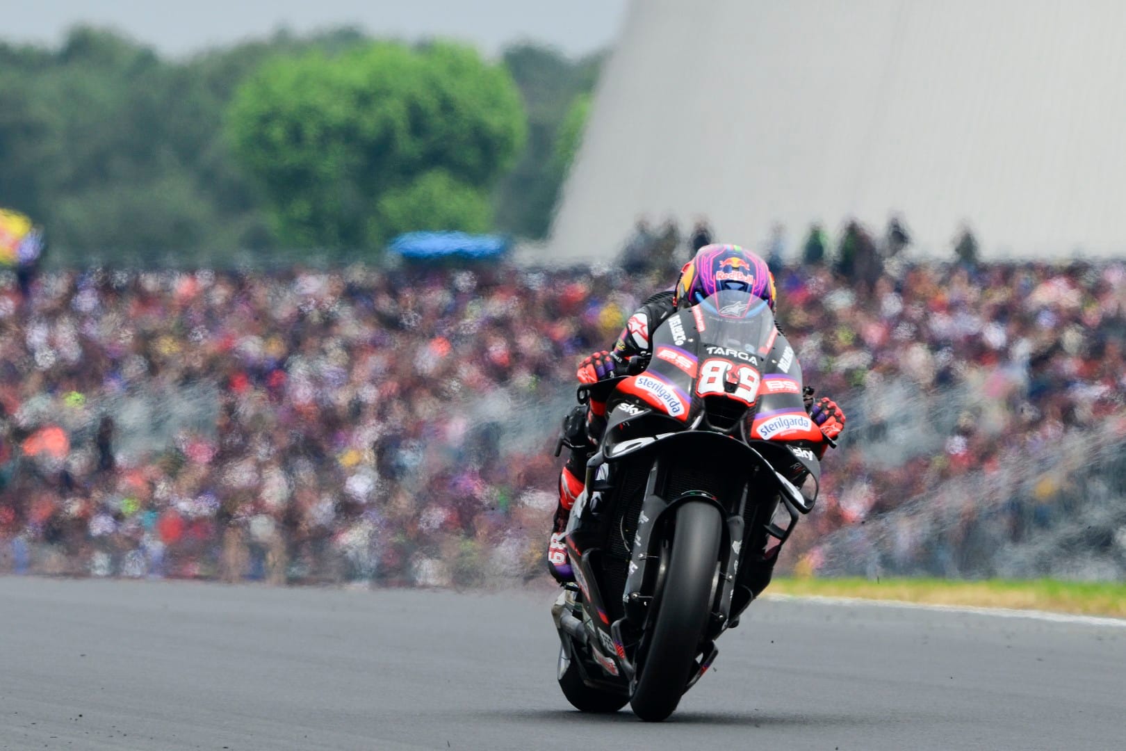 Martin beats Bezzecchi in French GP to ignite MotoGP title duel